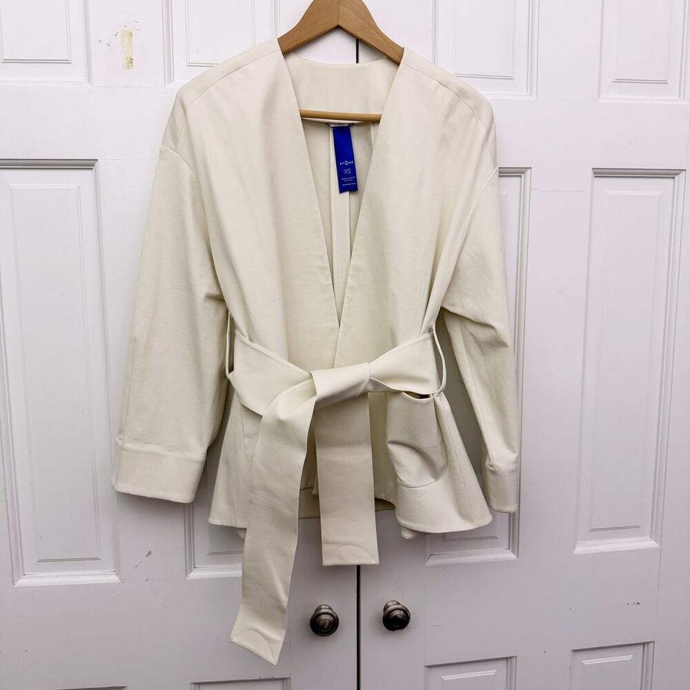Kit and Ace Coast to Coast Tieable Jacket in Cream (Size XS)